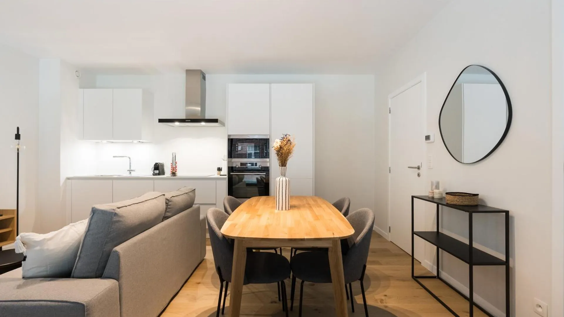 Апартаменты Cosy Studio In Брюссель